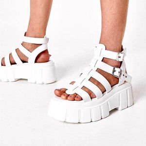 NWOT READYSALTED Women's Chunky Platform Sandals White Size:9